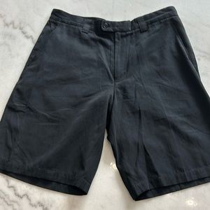 Jhane Barnes Mens 70% Silk Size 32 bermuda black flat front pocket lightweight